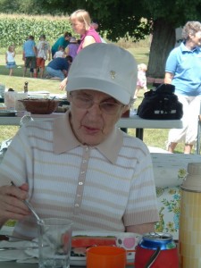 Eileen's Great Aunt Vera Campbell. She is the sister of Eileen's deceased father. 